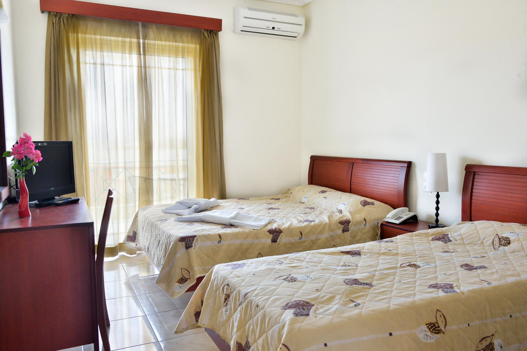 埃维亚岛一室公寓 卢特拉艾季普苏 客房 照片